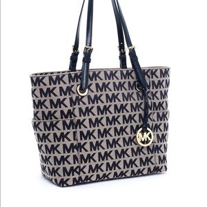 MICHAEL Michael Kors Signature Black Bag